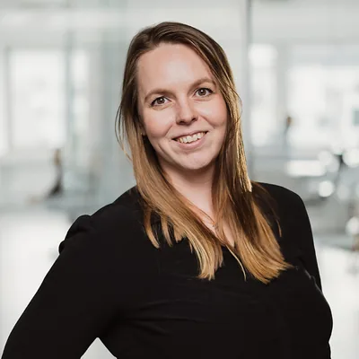 Julie-M. Schmidt-T.