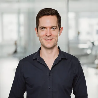 Dr. Christian Tast